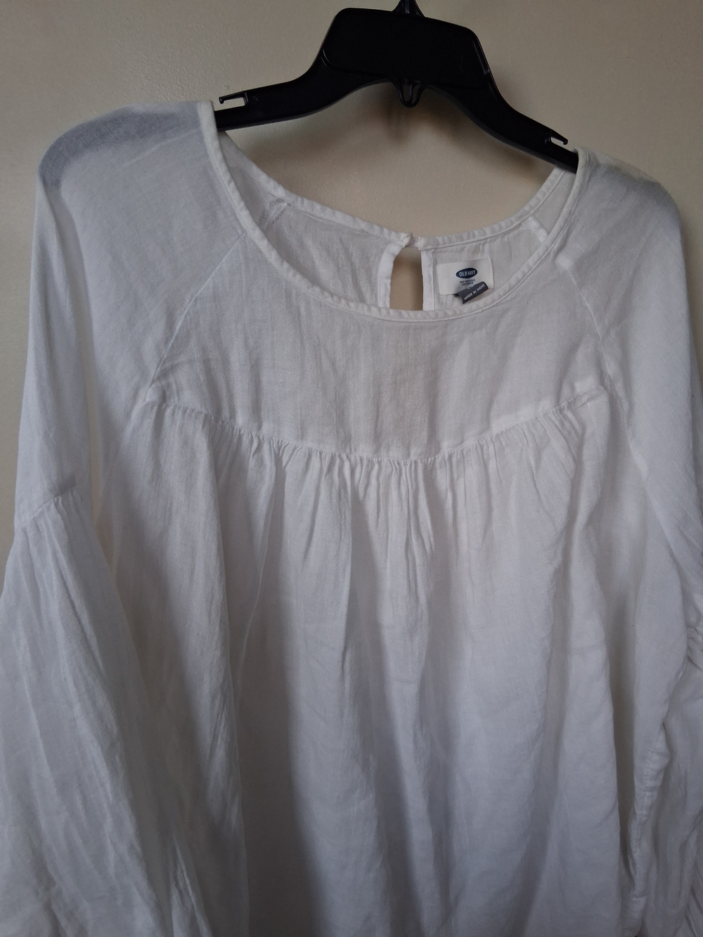 Old Navy White Long-Sleeve Peasant Tunic